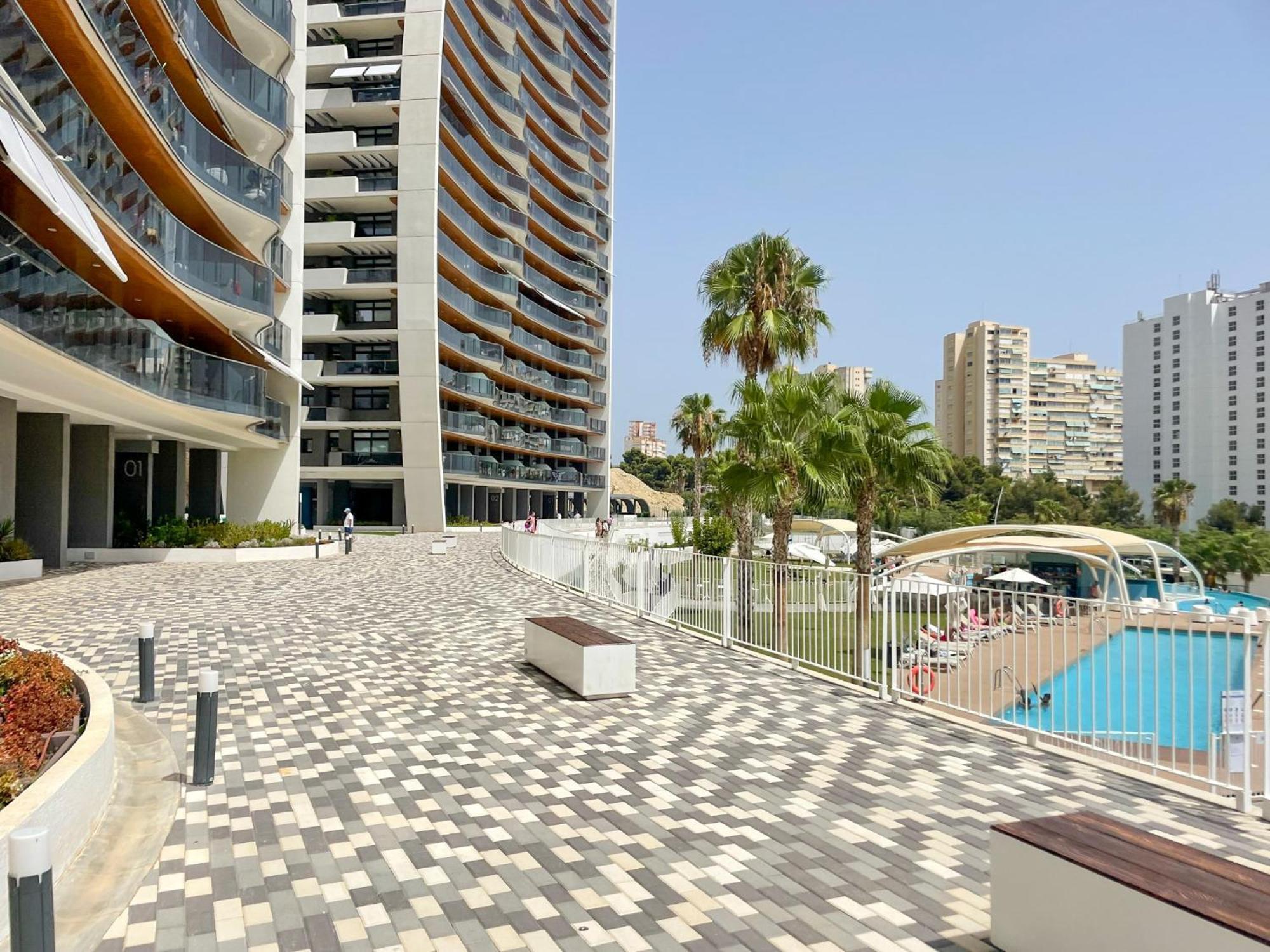 Sunset Waves 3 By United Renters Apartment เบนิดอร์ม ภายนอก รูปภาพ